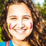 顔の使い方で無意識的に恋愛や商談で相手に好印象を与える方法