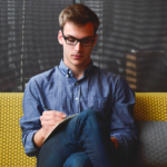 気になる彼が草食系男子で連絡こない!彼を好きにさせる方法とは?