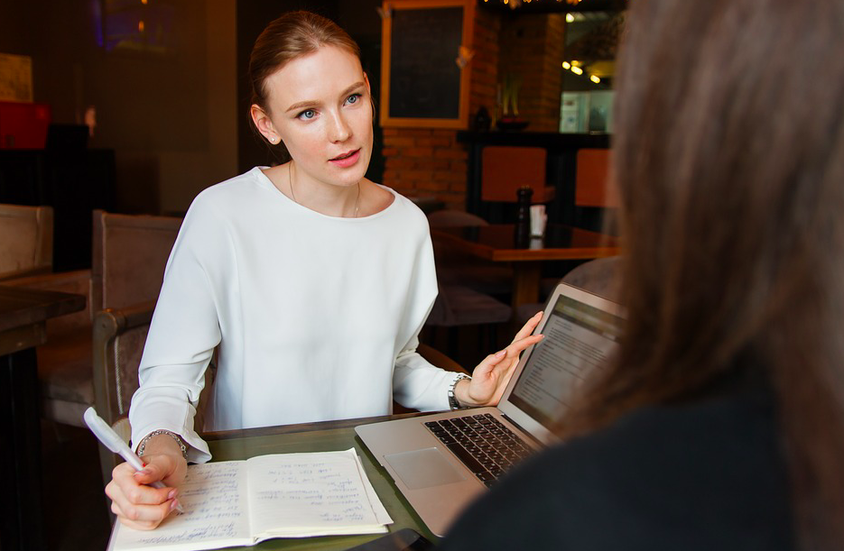 誰にも相談できない悩みが辛くて怖い オススメの解決方法を5つ紹介