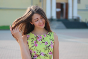 自信がないと恋愛はうまくいかない？自信がない女性の原因と克服方法