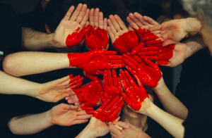 リストカットをやめられない理由は？リスカ跡を消す方法を解説！