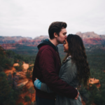 人を好きになるとは?人を好きになる理由や心が動く名言について解説