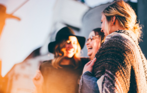 好きになるのが怖い？職場で人を好きになる瞬間(上司,同僚,後輩編)を解説！